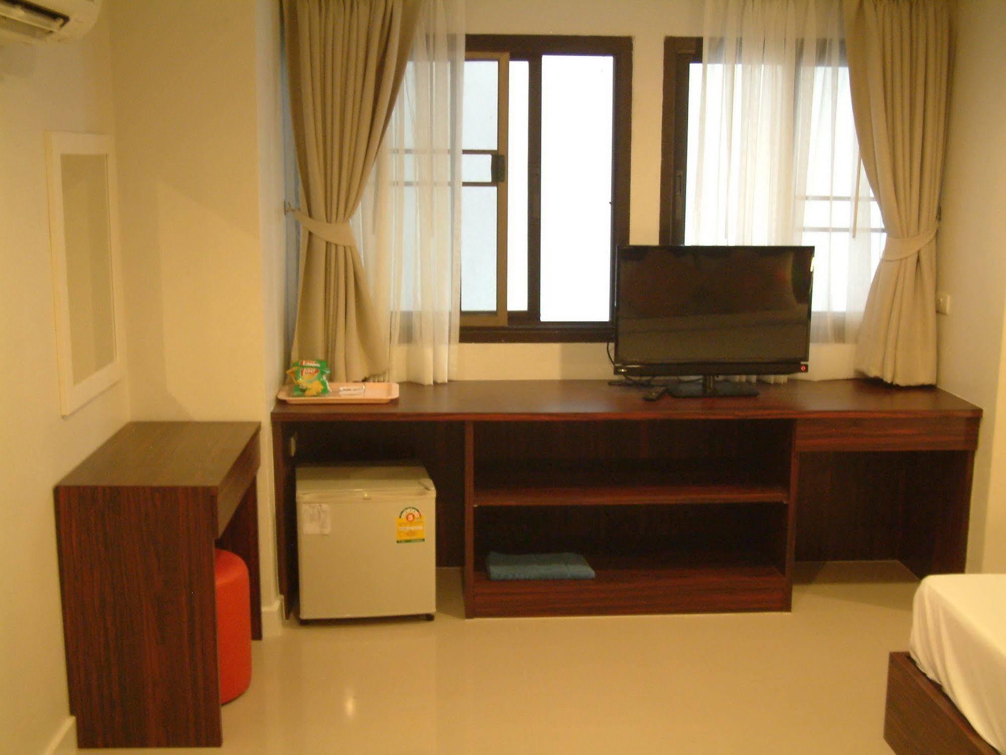 For You Residence Bangkok Exterior foto